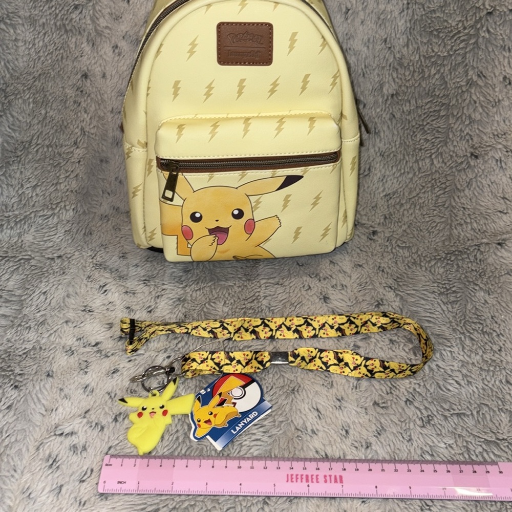 Loungefly Pokémon Pikachu ThunderBolt NWT - Picture 7 of 8